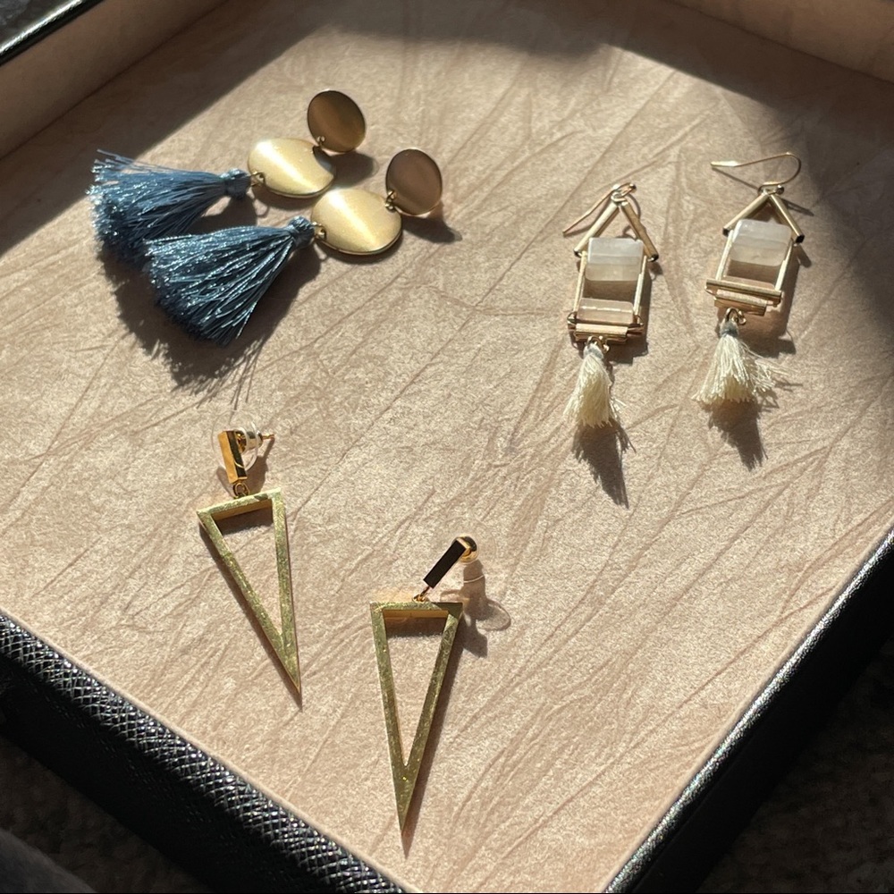 Set of 3 dangle earrings